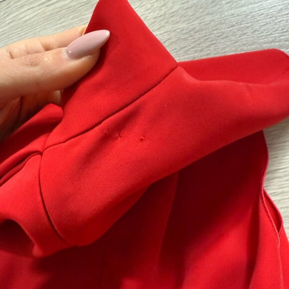 Love Moschino Elegant Red Sleeveless Midi Dress - Picture 10 of 14